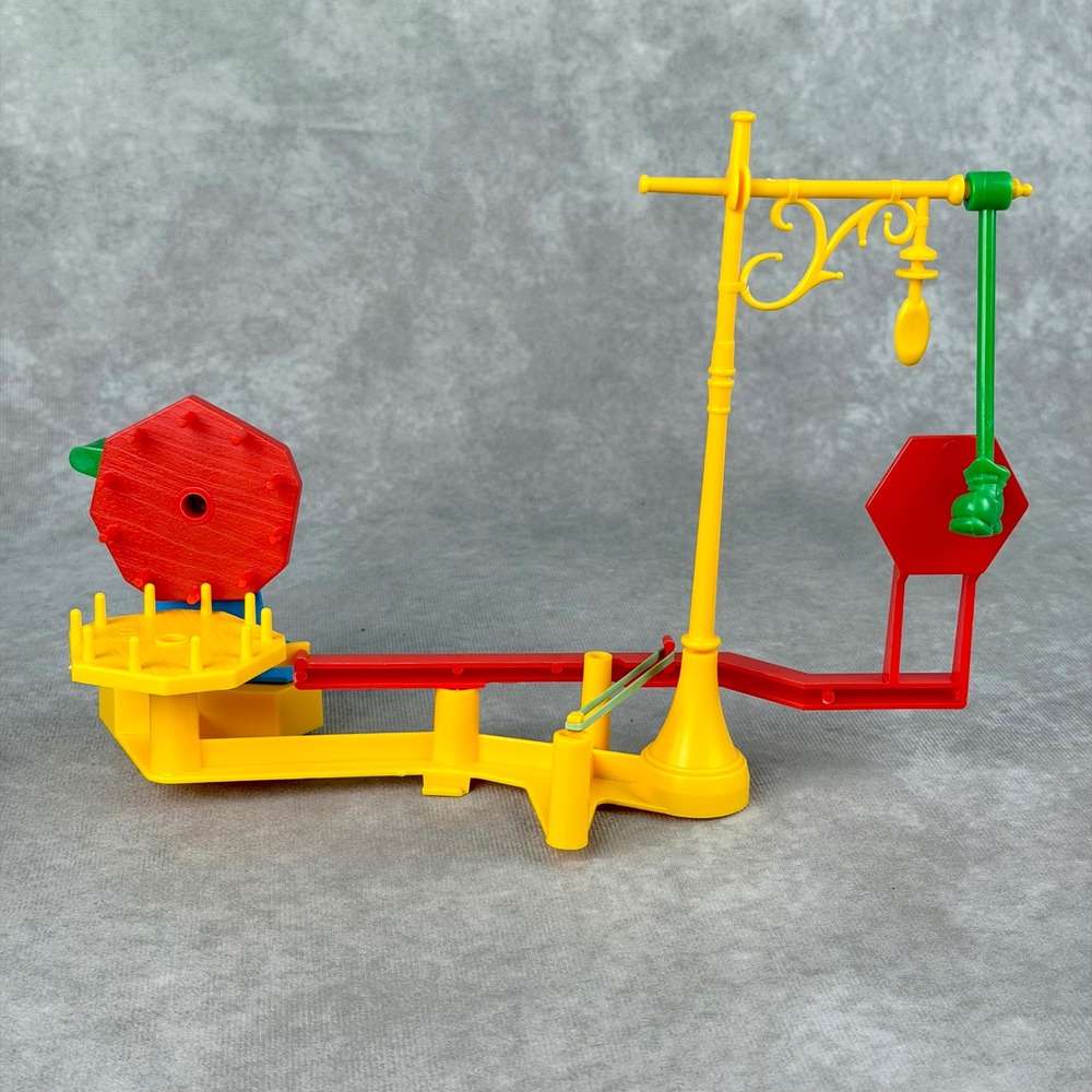 Vintage 1986 Mouse Trap Board Game Replacement Parts Gears Lamp Post Boot Crank